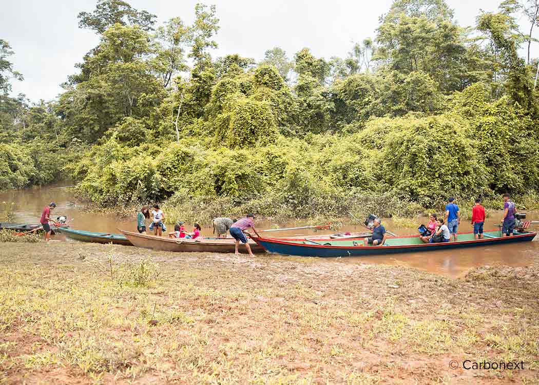 Envira Amazonia carbon offset project communities
