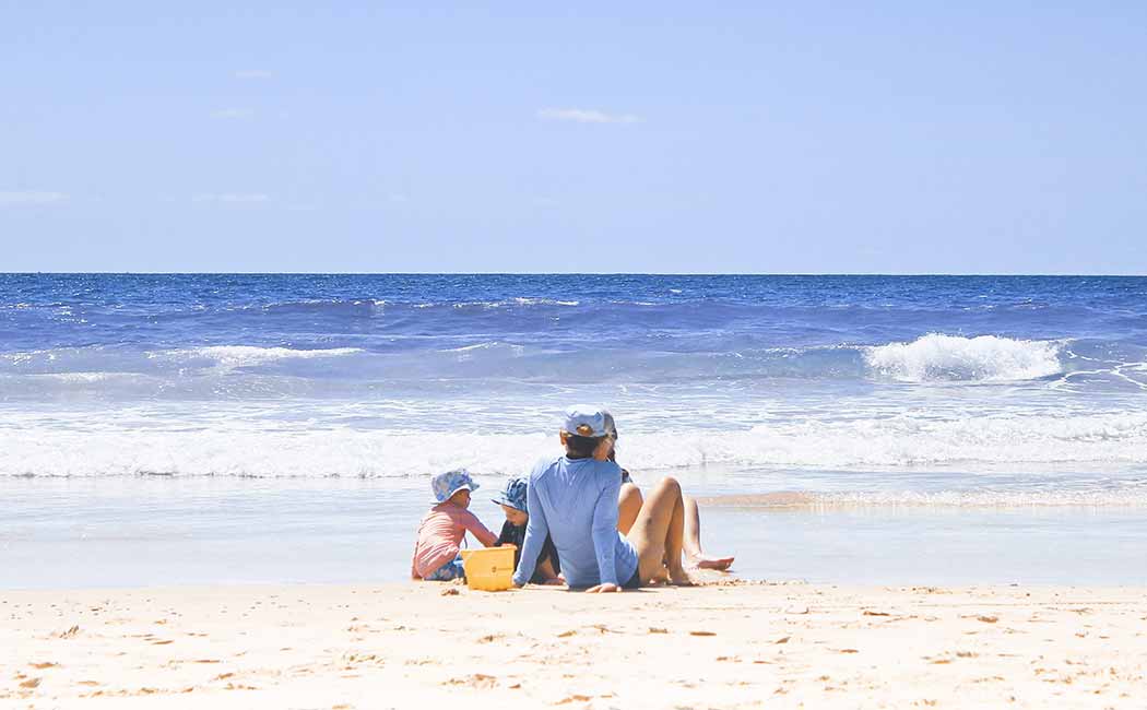 benefits of beach tourism