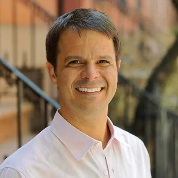 Paul Bennett Headshot