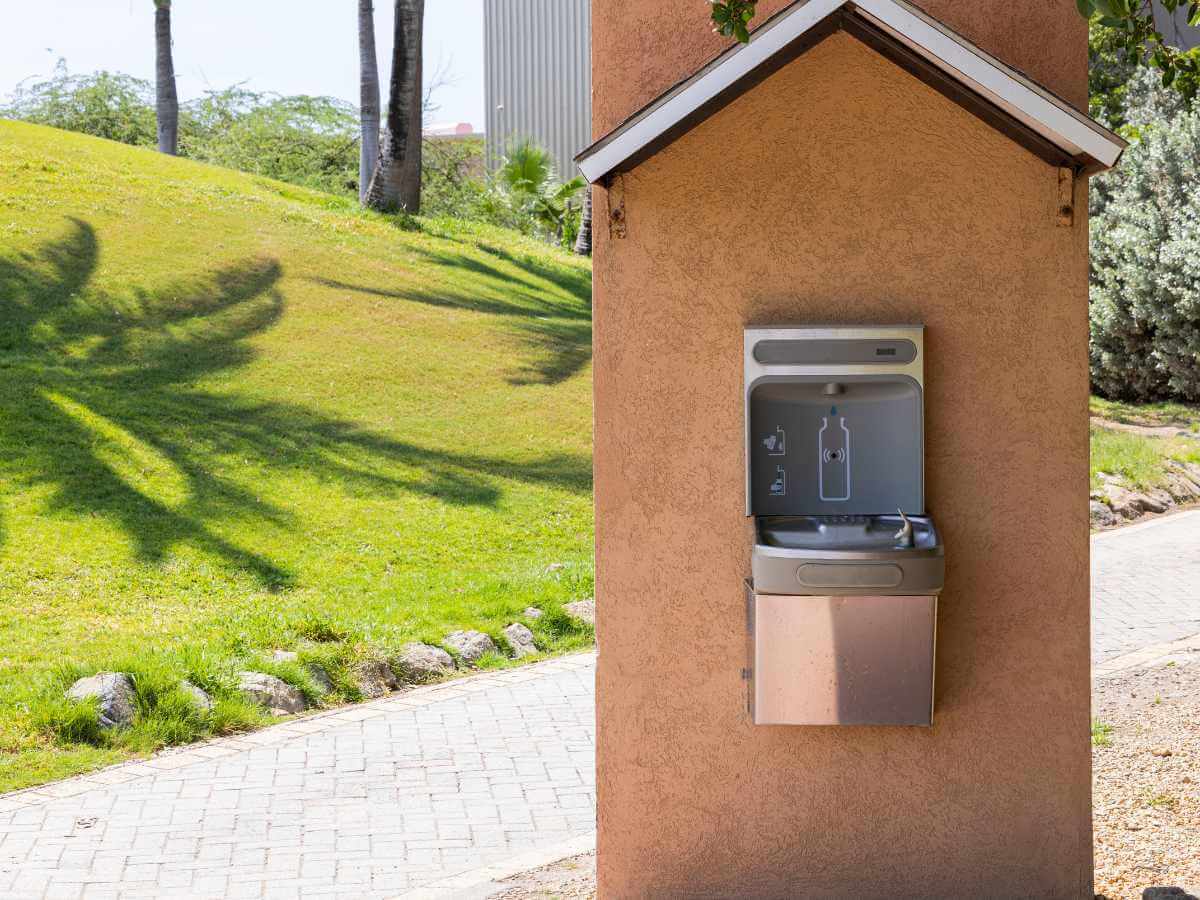 Water station at a hotel in the Caribbean island of Aruba helps to reduce waste from tourism, mitigating climate change.